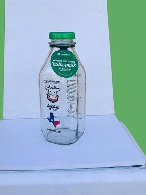 BOTTLE - 32oz VOLLEMANS FARMS BUTTERMILK glass milk bottle LIMITED A2A2 TEXAS